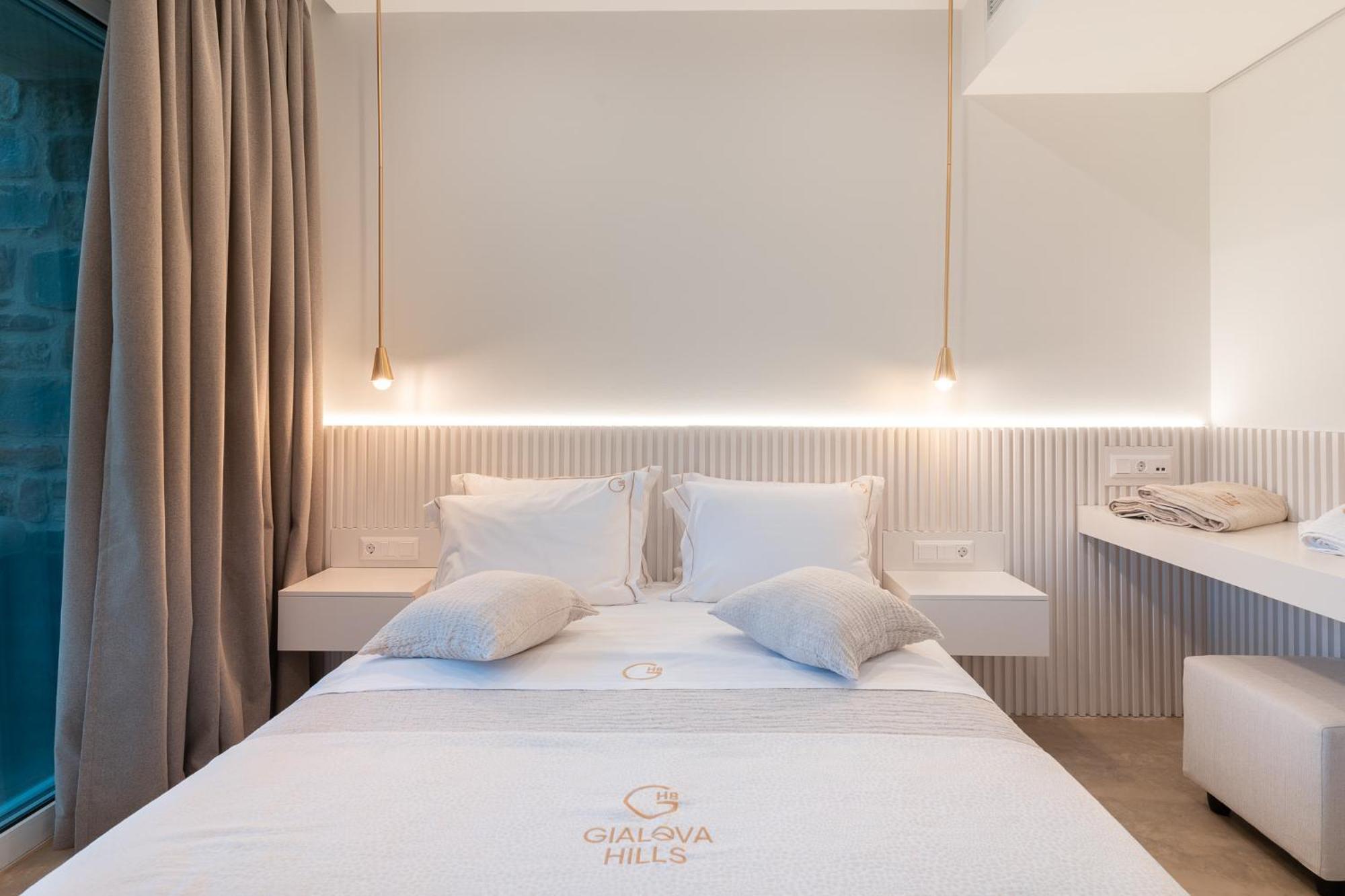 Gialova Hills 8 - Luxury Apartments With Pool Zewnętrze zdjęcie